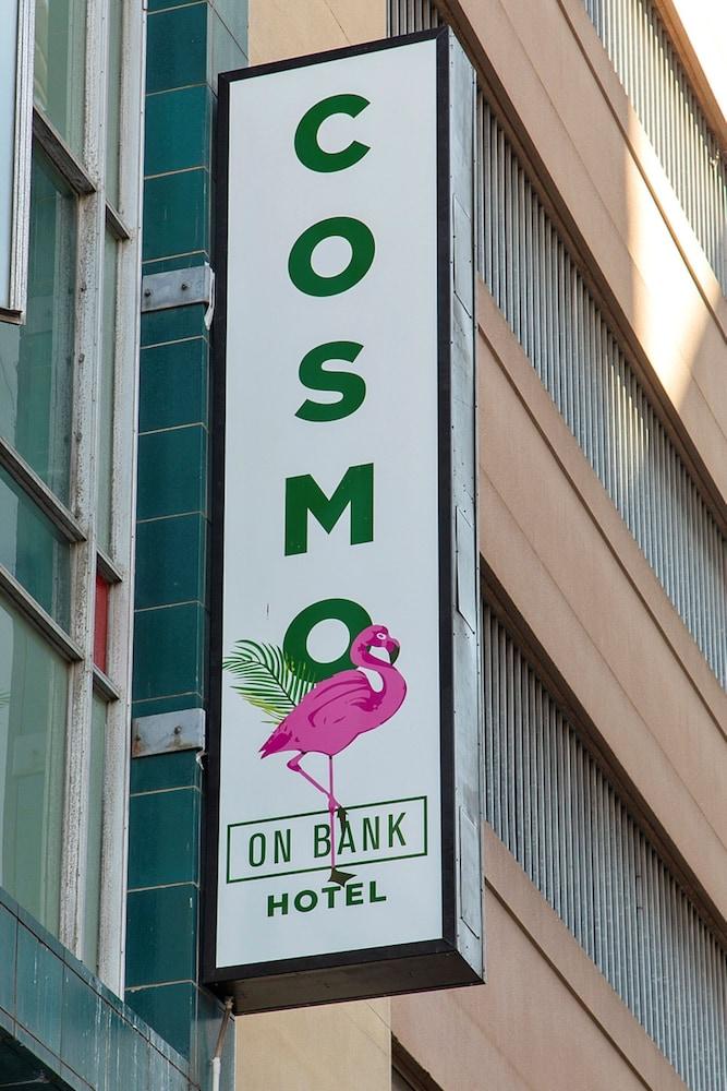 Hotel Cosmo On Bank Adelaide Esterno foto